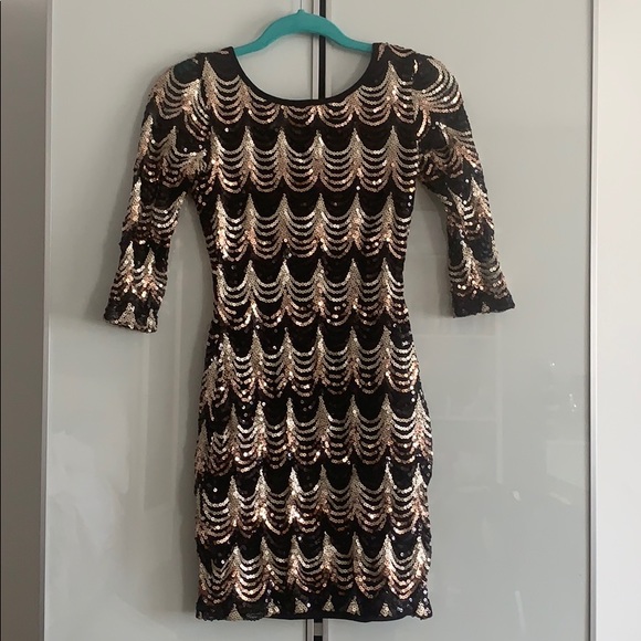 Sequin dress - Picture 1 of 5